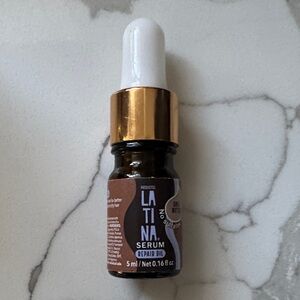 🌸5/$25🌸 Latina serum repair oil
